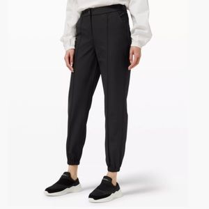 NWT Lululemon Warpstreme HR 7/8 Jogger